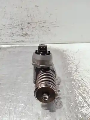 Автозапчастина б/у инжектор для volkswagen caddy ka/kb (2k) * посилання на oem iam 038130073bn  0414720313