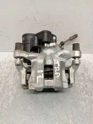 Pezzo di ricambio per auto di seconda mano pinza freno posteriore sinistra per mazda 3 berlina (bp) evolution riferimenti oem iam bcka26990a