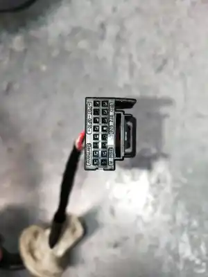 Peça sobressalente para automóvel em segunda mão espelho retrovisor direito por seat ateca (kh7) style go referências oem iam  12 cables 