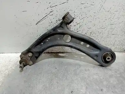 Tweedehands auto-onderdeel linker onderste ophang arm voor audi a3 (8vk) basic oem iam-referenties 5q0407151r