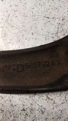 Peça sobressalente para automóvel em segunda mão braço de suspensão superior dianteiro direito por citroen c4 coupe by loeb referências oem iam 566792ax  