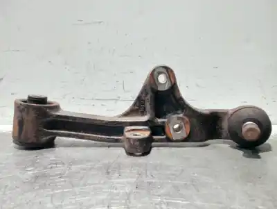 Peça sobressalente para automóvel em segunda mão Braço De Suspensão Inferior Dianteiro Direito por KIA CARNIVAL II 2.9 CDRi EX Referências OEM IAM   