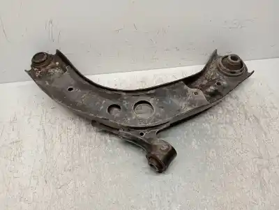 Pezzo di ricambio per auto di seconda mano braccio di sospensione anteriore sinistro inferiore per mazda 3 berlina (bp) evolution riferimenti oem iam   