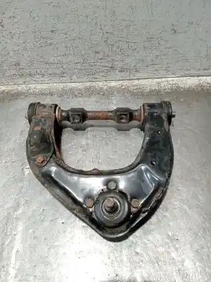 Pezzo di ricambio per auto di seconda mano braccio sospensione superiore anteriore destro per mitsubishi montero (v20/v40) 2500 td gl riferimenti oem iam   