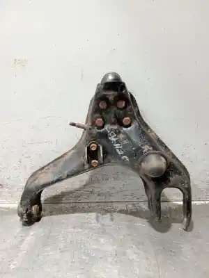 Pezzo di ricambio per auto di seconda mano braccio sospensione inferiore anteriore destro per mitsubishi montero (v20/v40) 2500 td gl riferimenti oem iam   