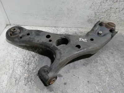 Peça sobressalente para automóvel em segunda mão braço de suspensão inferior dianteiro direito por toyota auris active referências oem iam   