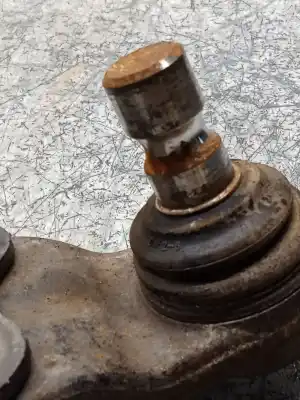 Peça sobressalente para automóvel em segunda mão braço de suspensão inferior esquerdo dianteiro por kia carens ( ) 1.7 crdi cat referências oem iam   