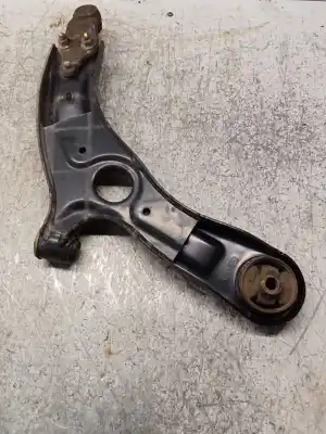 Peça sobressalente para automóvel em segunda mão braço de suspensão inferior esquerdo dianteiro por kia carens ( ) 1.7 crdi cat referências oem iam   