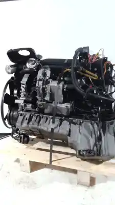 Second-hand car spare part complete engine for bmw 5 touring (e39) 525 d oem iam references 256d1 22905173 bosch