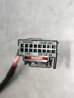 Pezzo di ricambio per auto di seconda mano retrovisore destro per audi a1 (8x) ambition riferimenti oem iam   