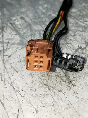 Peça sobressalente para automóvel em segunda mão espelho retrovisor direito por citroen c4 cactus shine referências oem iam   