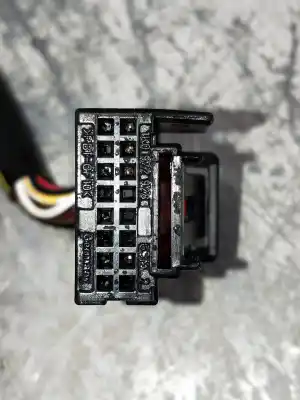 Peça sobressalente para automóvel em segunda mão espelho retrovisor esquerdo por seat ateca (kh7) style go referências oem iam  9 cables ver fotos 