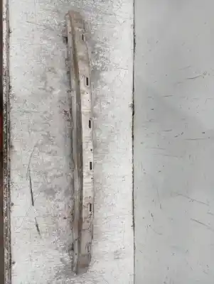 Peça sobressalente para automóvel em segunda mão Reforço Do Pára Choques Dianteiro por AUDI A4 BERLINA (B5) 1.9 TDI Referências OEM IAM   