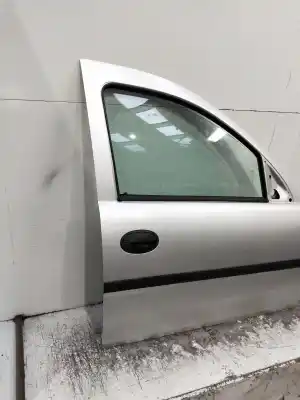 Second-hand car spare part front right door for opel combo corsa c oem iam references   