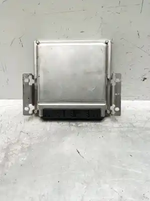 Recambio de automóvil de segunda mano de CENTRALITA MOTOR UCE para MERCEDES CLASE V (638/2) V 220 CDI (638.294) referencias OEM IAM 0281010598  