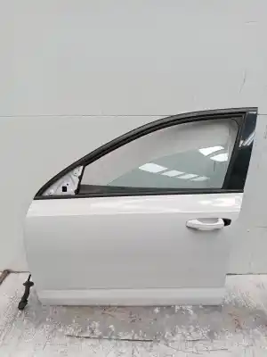 İkinci el araba yedek parçası SOL ÖN KAPI için SKODA OCTAVIA III (5E3, NL3, NR3)  OEM IAM referansları   