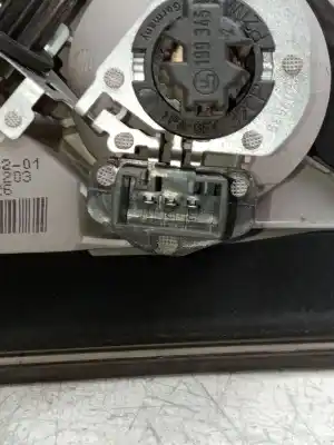 Second-hand car spare part interior left tailgate light for bmw x3 (e83) 2.0 d oem iam references 63213420203  