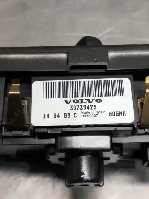Second-hand car spare part headlights switch for volvo v40 (2012->) 2.0 inscription [2.0 ltr. - 140 kw diesel cat] oem iam references 30739425  10092207