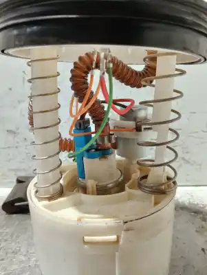 Peça sobressalente para automóvel em segunda mão bomba de combustivel por ford fiesta (cbk) * referências oem iam 9h307  