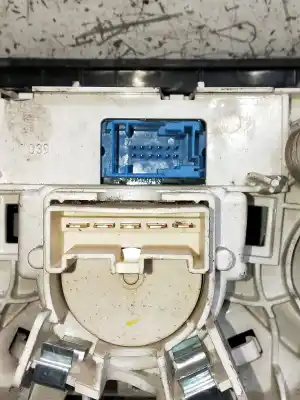 Peça sobressalente para automóvel em segunda mão comando de sofagem (chauffage / ar condicionado)  por opel combo d-y17ct referências oem iam 735498657  023717008709