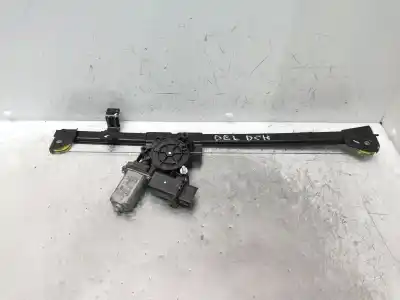 Recambio de automóvil de segunda mano de ELEVALUNAS DELANTERO DERECHO para PEUGEOT BOXER CAJA CERRADA  referencias OEM IAM 73002003  1368921080