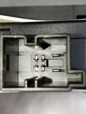 Peça sobressalente para automóvel em segunda mão elevador de vidros dianteiro direito por audi a5 (8t3) 3.0 tdi quattro referências oem iam 4f0959802d  