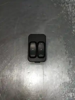 Second-hand car spare part Left Front Power Window Switch for OPEL MERIVA 1.7 16V CDTI CAT OEM IAM references 13363202  24409205