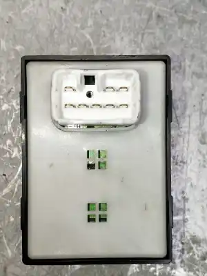 Second-hand car spare part left front power window switch for chevrolet lacetti se oem iam references 621w04780  