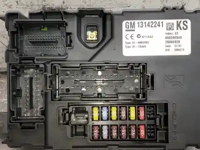 Second-hand car spare part fuse box unit for opel corsa d cmon oem iam references 13142241  28084929