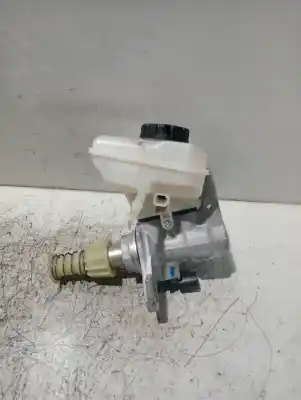 Peça sobressalente para automóvel em segunda mão bomba de travões por audi a4 b9 avant (8w5, 8wd) 40 tdi referências oem iam 8w0611301