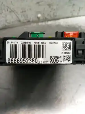 Second-hand car spare part fuse box unit for citroen c3 picasso (sh_) 1.6 hdi 90 oem iam references 9666952380  22661f01