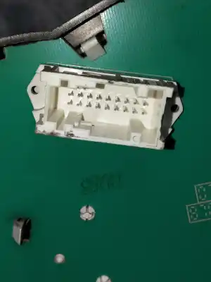 Peça sobressalente para automóvel em segunda mão quadrante por peugeot 207 x-line referências oem iam 9662903880  a2c53190331