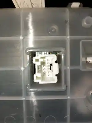 Peça sobressalente para automóvel em segunda mão quadrante por mazda 3 lim. (bl) luxury referências oem iam bbm655430 l6bbp8e yns9h06