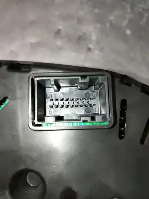 Pezzo di ricambio per auto di seconda mano pannello degli strumenti per iveco daily furgón daily furgon riferimenti oem iam 5802036578  a2c10356400 Pezzo di ricambio per auto di seconda mano pannello degli strumenti per iveco daily furgón daily furgon riferimenti oem iam 5802036578  a2c10356400