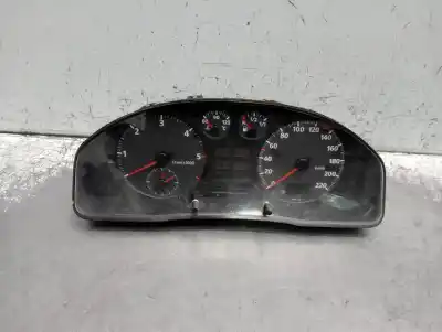 Peça sobressalente para automóvel em segunda mão  por AUDI A4 BERLINA (B5)  Referências OEM IAM 110008835001  