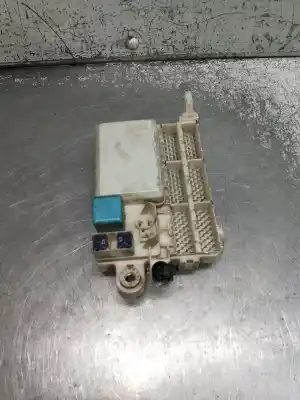 Second-hand car spare part FUSE BOX UNIT for TOYOTA HILUX (KUN)  OEM IAM references   