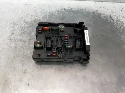 Автозапчасти б/у блок реле/предохранителей за PEUGEOT 307 (3A/C) 1.6 16V ссылки OEM IAM 9650663880BSMB5  
