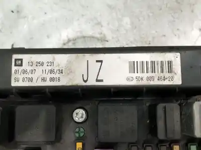 Second-hand car spare part fuse box unit for opel astra h gtc (a04) 1.6 (l08) oem iam references 13250231 5dk00946420  