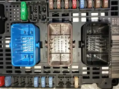 Second-hand car spare part fuse box unit for citroen c4 picasso exclusive oem iam references 9810296180  63399531 Second-hand car spare part fuse box unit for citroen c4 picasso exclusive oem iam references 9810296180  63399531