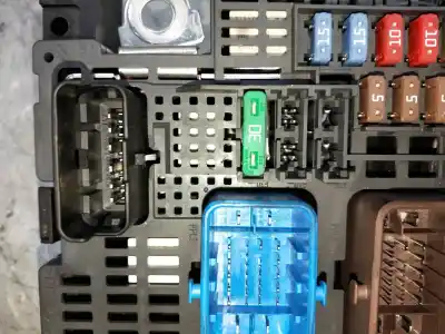 Second-hand car spare part fuse box unit for citroen c4 picasso exclusive oem iam references 9810296180  63399531 Second-hand car spare part fuse box unit for citroen c4 picasso exclusive oem iam references 9810296180  63399531