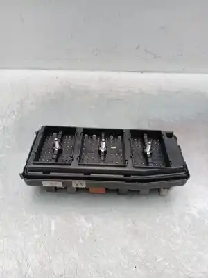 Second-hand car spare part fuse box unit for chevrolet captiva 2.0 vcdi lt oem iam references   