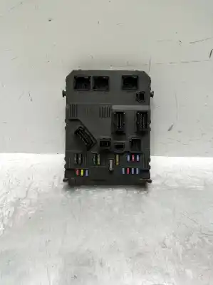 Pezzo di ricambio per auto di seconda mano SCATOLA RELÈ/FUSIBILI per PEUGEOT 407 (6D_) 2.0 HDI 135 (6DRHRH, 6DRHRE, 6DRHRG, 6DRHRJ) Riferimenti OEM IAM 9655221080  