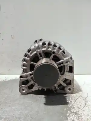 Second-hand car spare part Alternator for RENAULT CAPTUR Adventure OEM IAM references 231001318R TG12C241 2627732A