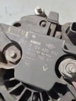 Peça sobressalente para automóvel em segunda mão alternador por renault clio iii confort dynamique referências oem iam 8200390675  0124425037