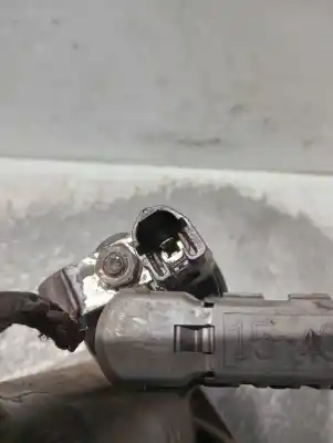 Peça sobressalente para automóvel em segunda mão motor de arranque por toyota corolla (e12) 2.0 d-4d referências oem iam 2810000010  0001110132