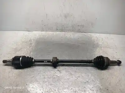 Tweedehands auto-onderdeel TRANSMISSIE RECHTS VOOR voor TOYOTA AVENSIS BERLINA (T25) 1.8 Sol Sedán OEM IAM-referenties   