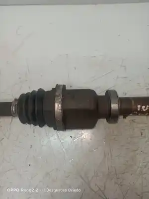 Pezzo di ricambio per auto di seconda mano trasmissione anteriore destra per renault clio ii fase ii (b/cb0) campus riferimenti oem iam 8200538738  
