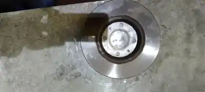 Peça sobressalente para automóvel em segunda mão disco de travão dianteiro por citroen c4 lim. seduction referências oem iam   