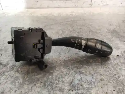 Peça sobressalente para automóvel em segunda mão Comutador De Limpa Vidros por HYUNDAI I30 (FD) 1.6 CRDi Referências OEM IAM 934202R010  