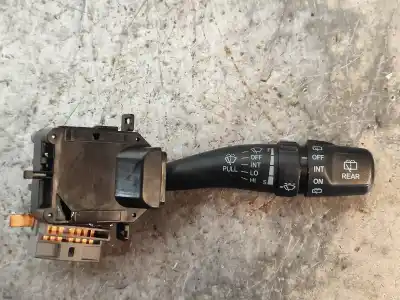 Peça sobressalente para automóvel em segunda mão comutador de limpa vidros por hyundai tucson (jm) 2.0 crdi comfort (4wd) referências oem iam 